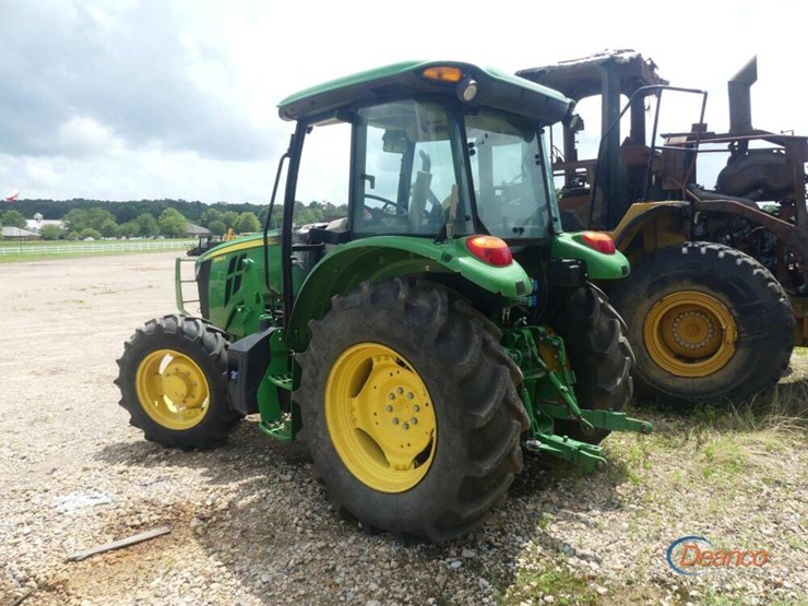 2020-john-deere-5090e-image-3