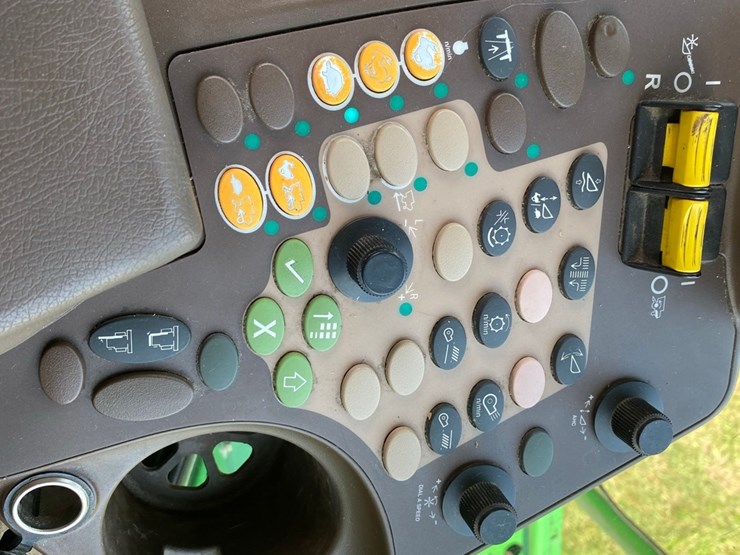 john-deere-9670-combine-4x4-image-93