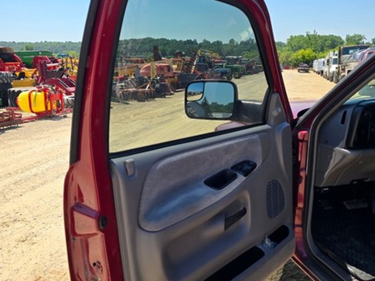 1996-dodge-ram-2500-image-16