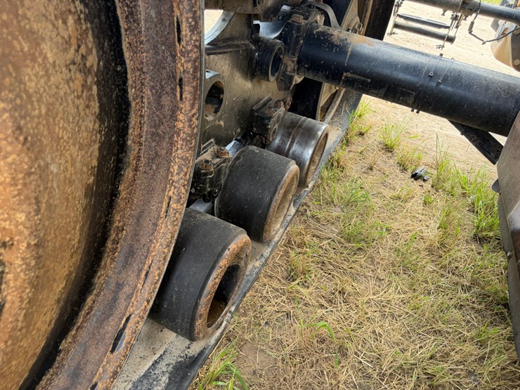 #51850-•-caterpillar-challenger-track-tractor-agcc0765hnwcd1157-inv#51850-image-16