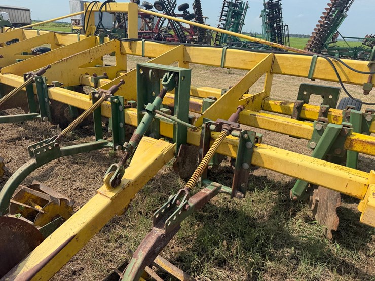 #51910-•-roll-a-cone-12-row-38"-spacing-hipper-10-3218-inv#51910-image-26