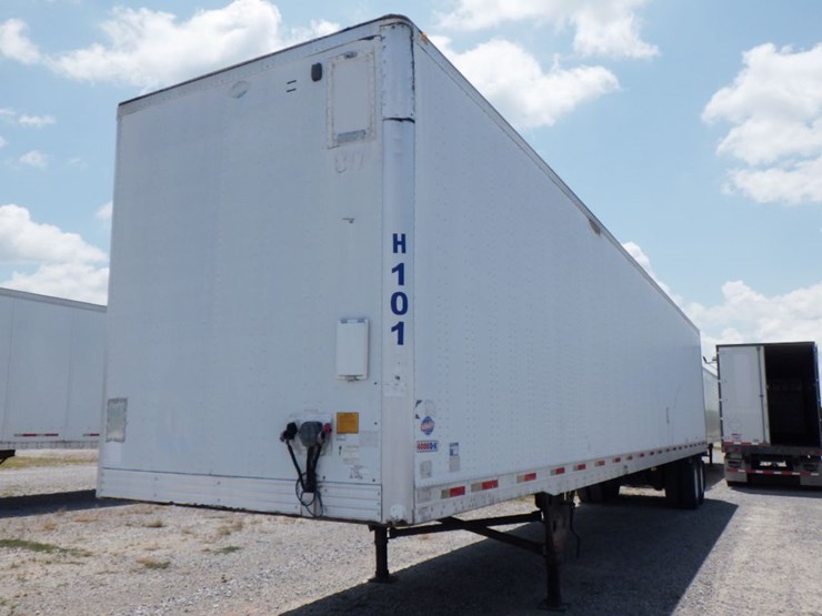 2006-utility-4000d-x-image-1