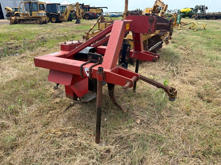 #51941-•-uft-370-pto-ditcher-7670-inv#51941-image-2
