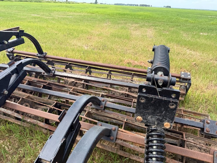case-ih-330-image-71