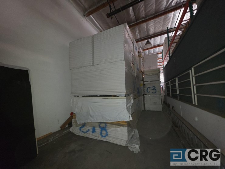 insulfoam,-versico,-and-polyiso-foam-roof-insulation-boards-image-2