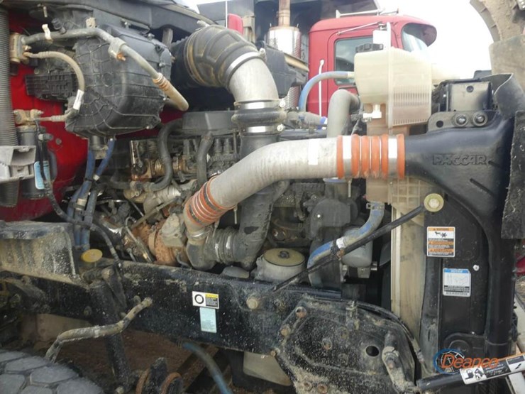 2018-kenworth-t880-image-12