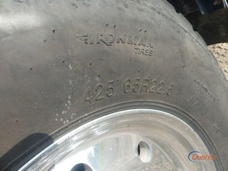 2012-kenworth-t800-image-13