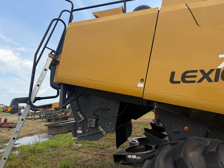 claas-lexion-760-image-68