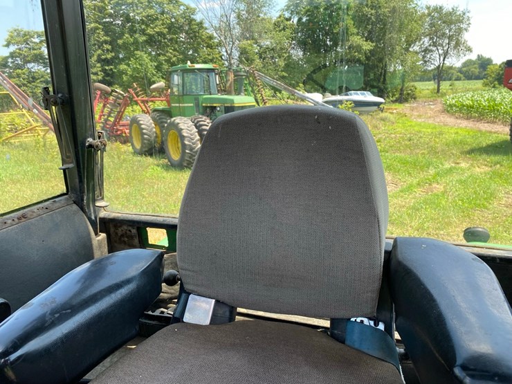 john-deere-8430-image-49