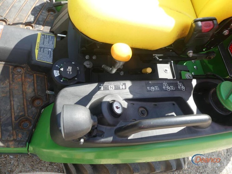 john-deere-1025r-image-13