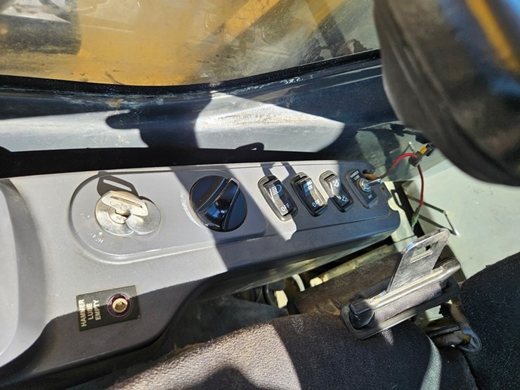 2006-komatsu-pc300-lc-image-76