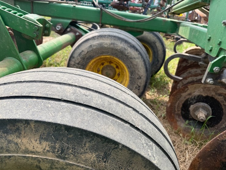 john-deere-37-image-8