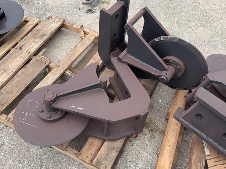 bucket-mount-asphalt-cutter-image-1