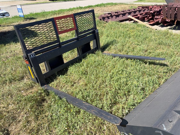 construction-forks-image-1
