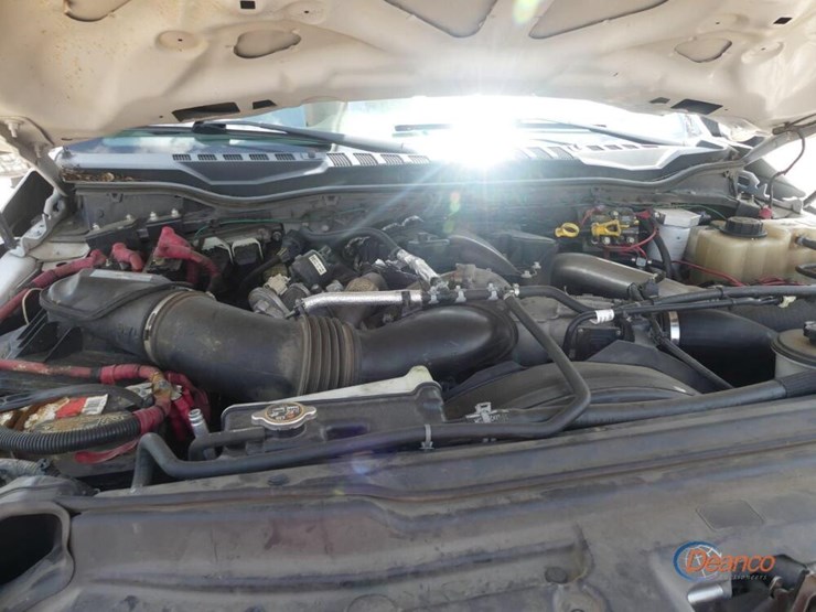 2019-ford-f550-image-8