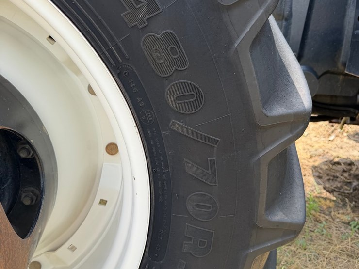 2015-new-holland-t8.350-image-77