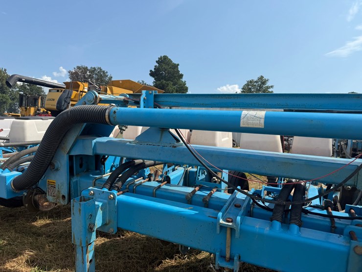 #51909-•-monosem-12-twin-row-38"-center-planter-05a116-inv#51909-image-130