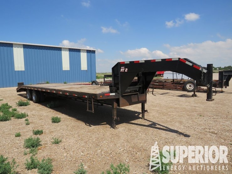 2023-texas-bragg-30'l-t/a-gn-dovetail-equipment-trailer-image-1