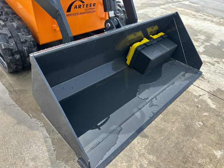 #5041-•-arteer-qb-480-mini-skid-steer-image-10