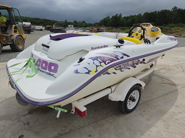 #5018-•-1996-seadoo-speedster-jet-boat-image-5