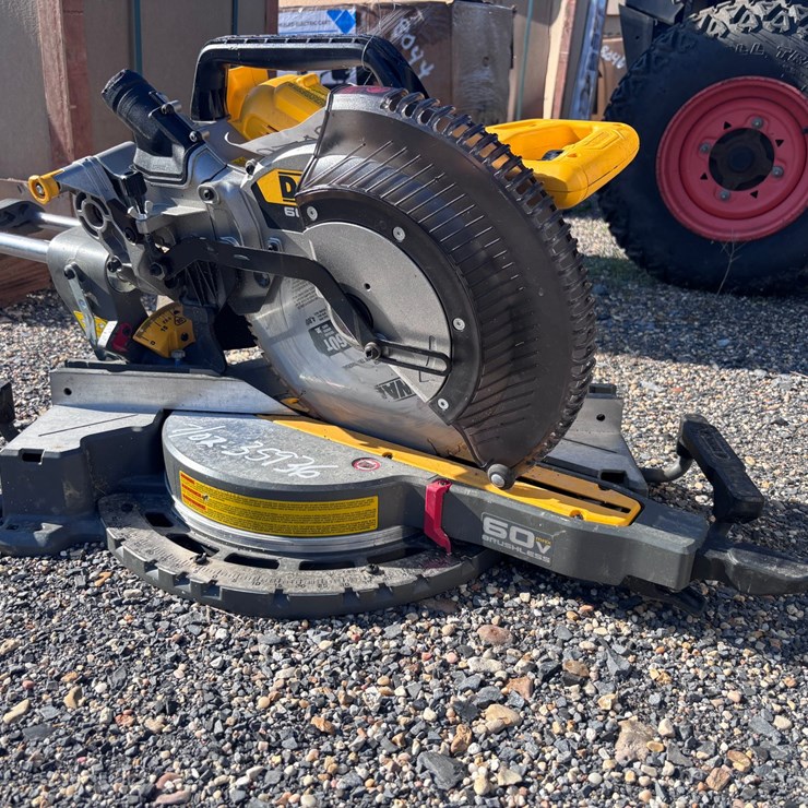 #8052 • DEWALT 12IN CORDLESS SLIDING MITER SAW | FOR PARTS/REPAIRS
