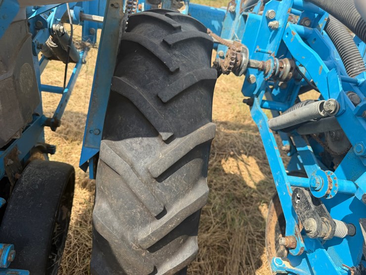 #51909-•-monosem-12-twin-row-38"-center-planter-05a116-inv#51909-image-18