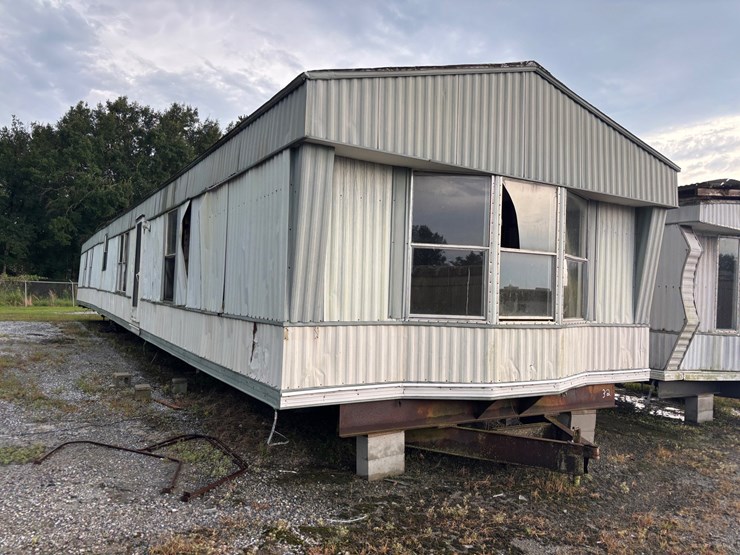 #306-•-mobile-home-image-2