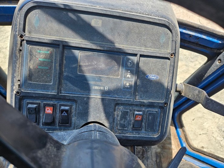 ford-8630-image-25