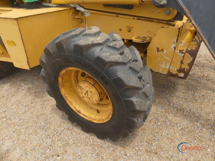 deere-410j-image-10
