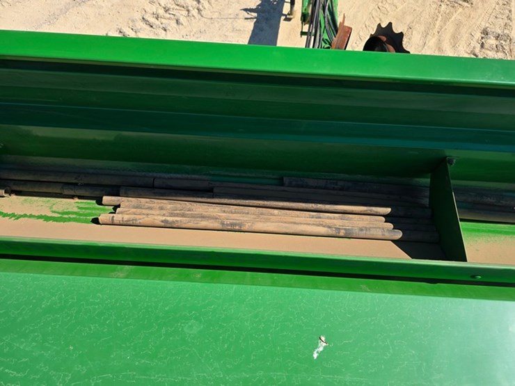john-deere-1560-image-22