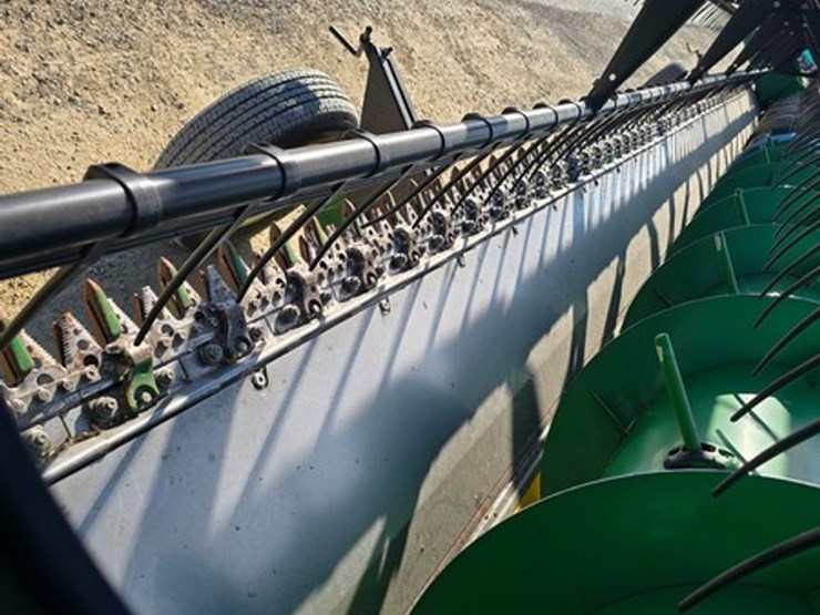 john-deere-635f-image-4