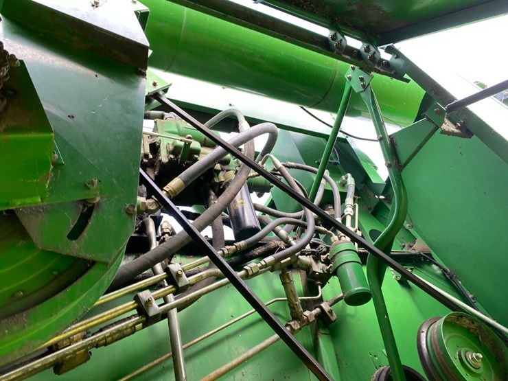 john-deere-9400-image-44