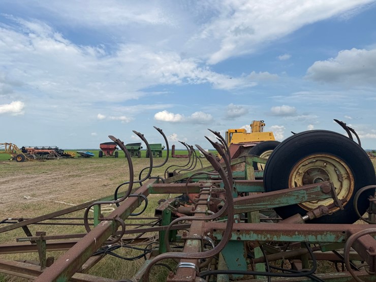 john-deere-1010-image-31