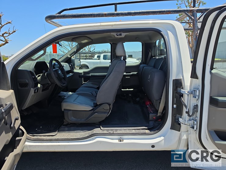 2016-ford-f150-xl-image-7