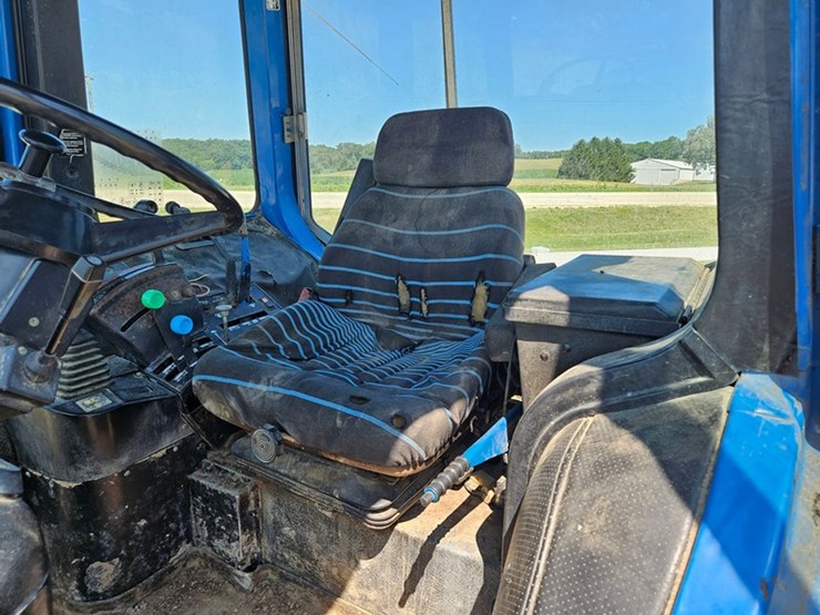 ford-8630-image-36