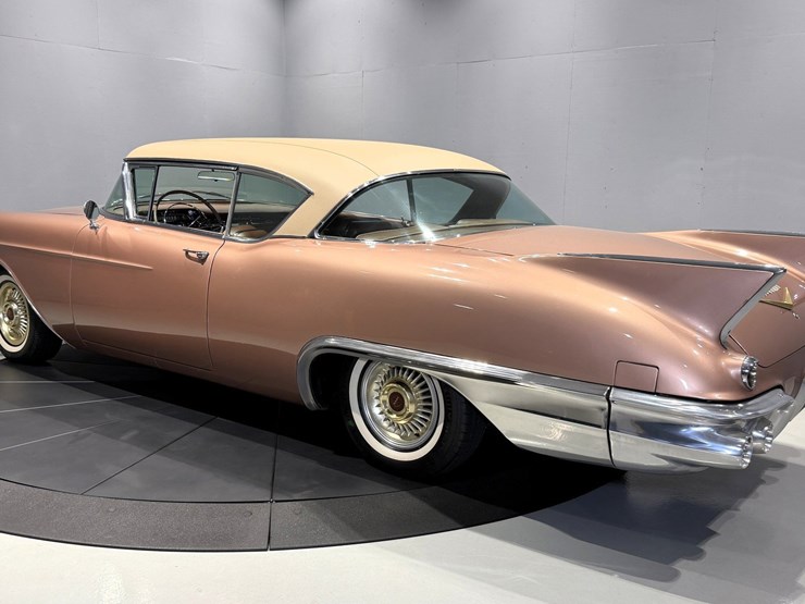#1513-•-1957-cadillac-eldorado-image-42