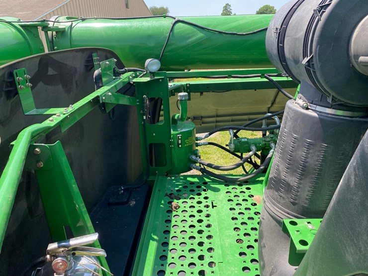 john-deere-9670-combine-4x4-image-65
