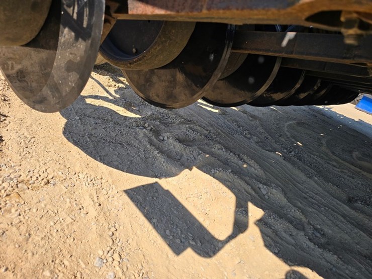 john-deere-1560-image-15