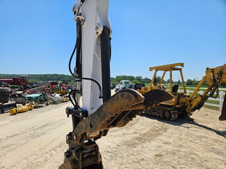 bobcat-e85-image-14