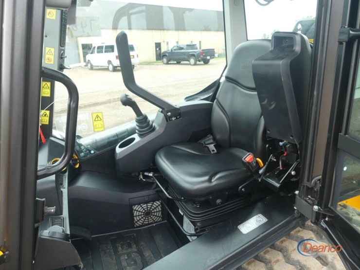 2024-jcb-270t-image-9