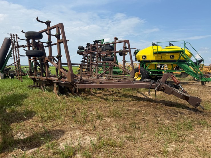 #51911-•-30'-chisel-plow-inv#51911-image-2