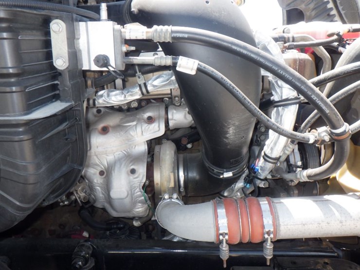 2019-freightliner-cascadia-125-image-26