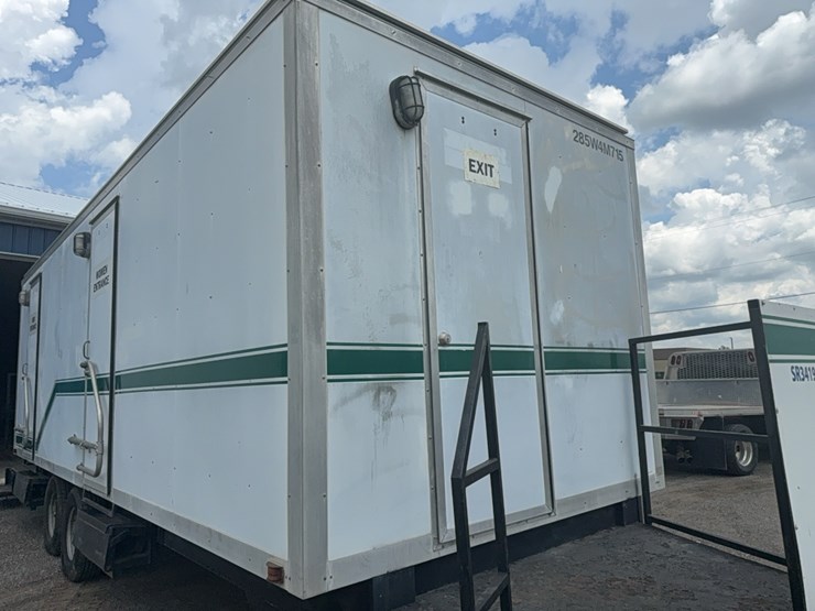 1992-pace-restroom-trailer-image-62