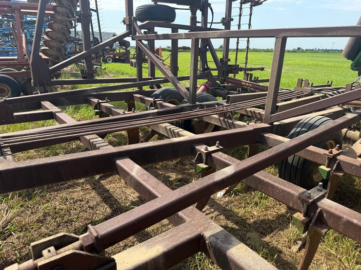 #51911-•-30'-chisel-plow-inv#51911-image-47