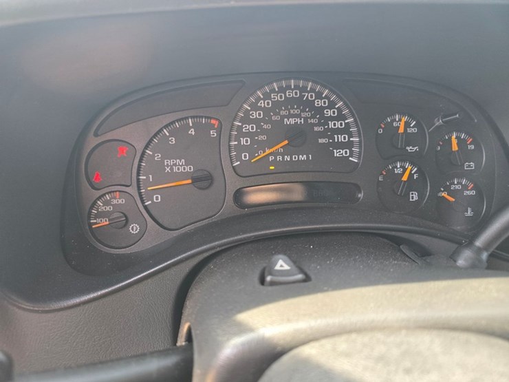 2006-chevrolet-2500-image-30