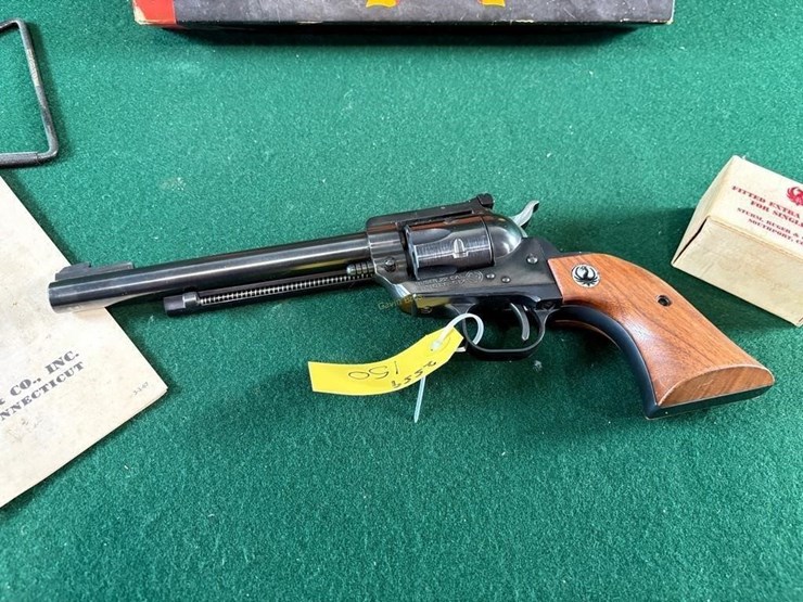 ruger-single-six-22cal-revolver-image-12