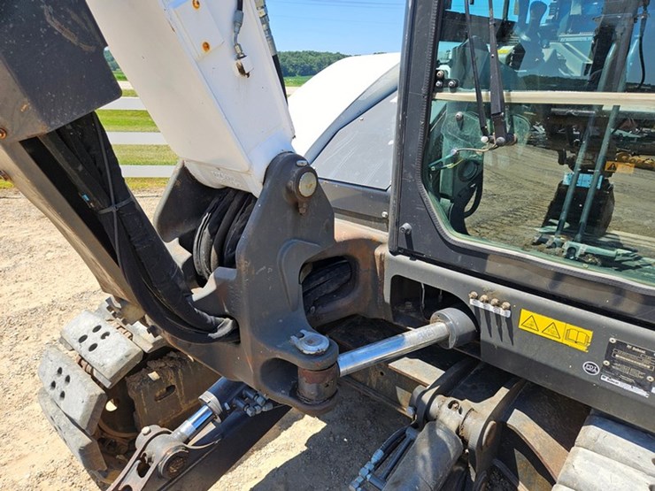 bobcat-e85-image-23