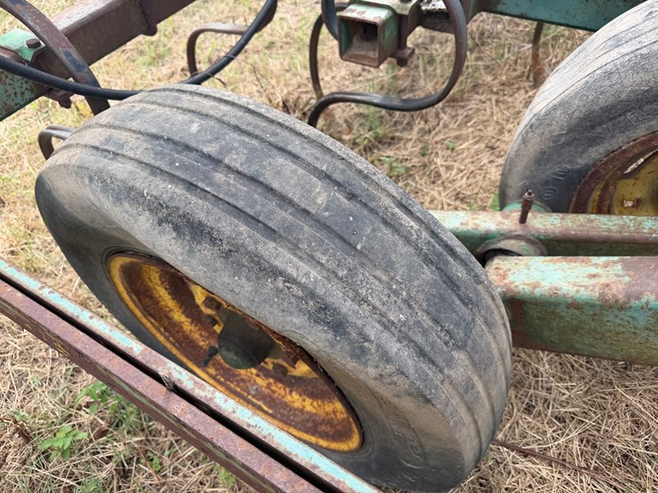 john-deere-1010-image-12