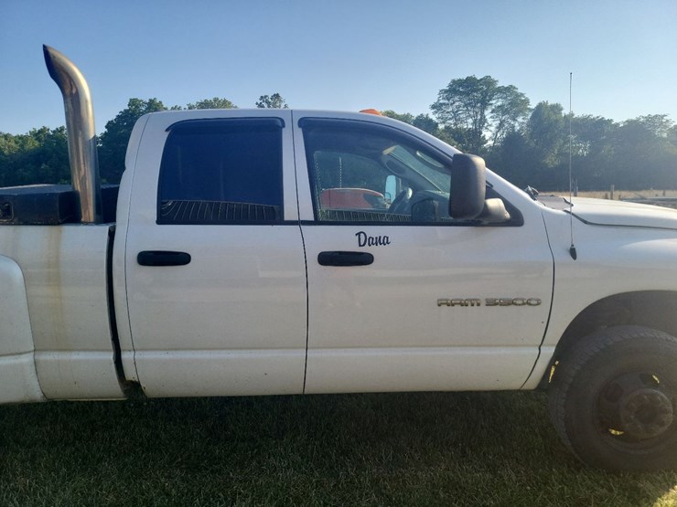 2003-dodge-ram-3500-4x4-4-door-truck-image-33
