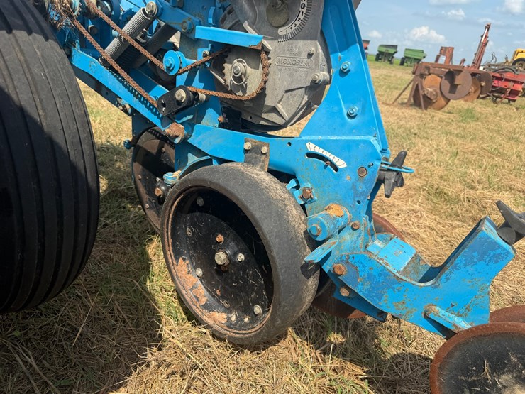 #51909-•-monosem-12-twin-row-38"-center-planter-05a116-inv#51909-image-27